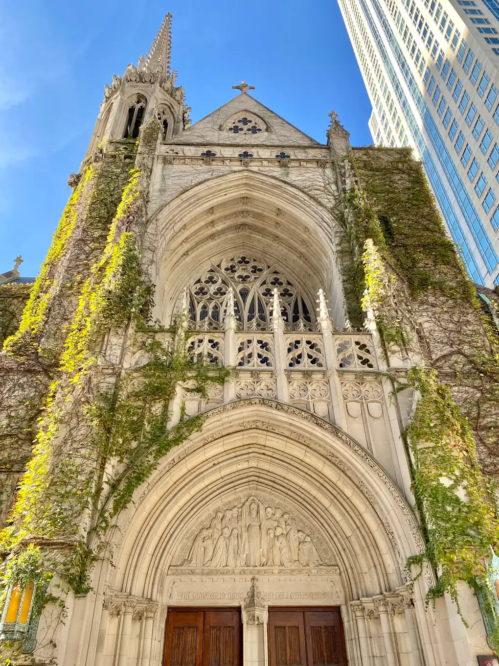 Fourth Presbyterian Church on North Michigan Avenue in Chicago, a Gothic Revival stone church with a corner tower.